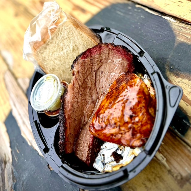 Two Meat Plate (2/3 lb)